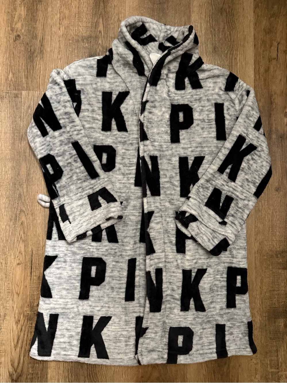 PINK by Victoria Secret Robe